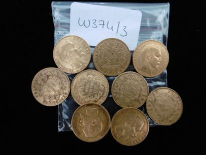 null Lot de 9 pièces de 20 francs en or 900 millèmes : 

- 3 pièces Louis-Napoléon...