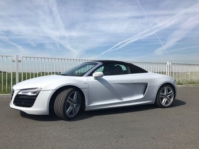 AUDI R8 II SPYDER 
AUDI R8 II SPYDER - 1ère Mec 30.05.2016 - Essence - boite automatique...