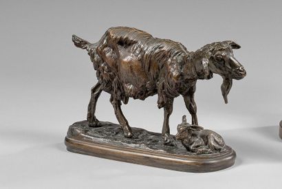 Emmanuel Fremiet (1824-1910) Chèvre et son chevreau
Bronze à patine brune, signé...