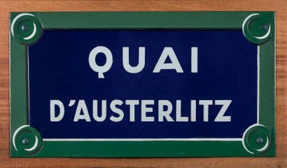 null PLAQUE NOMINATIVE DE RUE
Fer émaillé, portant l'inscription " Quai d'Austerlitz...