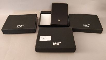null MONTBLANC

Lot de trois étuis à cartes de visites en box noir. Boîtes d’origine....