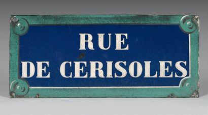 null PLAQUE NOMINATIVE DE LA RUE DE CERISOLES
Fer émaillé, portant l'inscription...