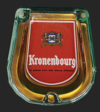 null KRONENBOURG Counter money collector for Kronenbourg Beer.
Process: glass.
Format:...
