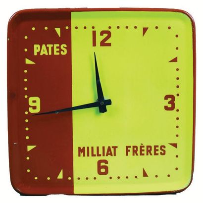 null MILLIAT Enamelled clock for Milliat pastes.
The Milliat pasta company was founded...