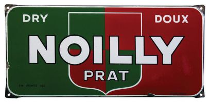 null NOILLY PRAT Plaque émaillée pour les apéritifs Noilly Prat.
La marque fut créée...