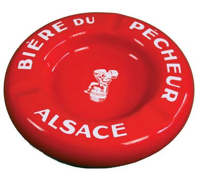 null FISHER Advertising ashtray in enamel for Fisherman's Beers.
Format: circular,...
