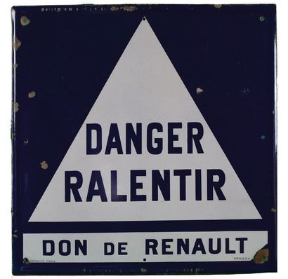 null RENAULT Très ancien panneau routier émaillé, don de Renault.
Format: carré,...