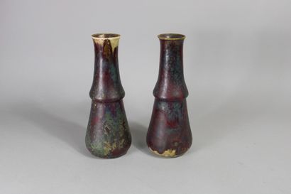 null Adrien DALPAYRAT (1844-1910) Pair of ceramic vases with iridescent covers. signed...