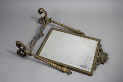 null Mirror to be posed in portico, model of Louis XVI style in gilded bronze, decoration...