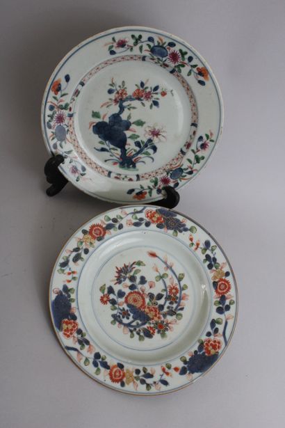 null Chine, Compagnie des Indes, XVIIIe siècle
Deux assiettes en porcelaine, l’une...