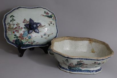 null Chine, Compagnie des Indes, XVIIIe siècle
Soupière et son couvercle en porcelaine...