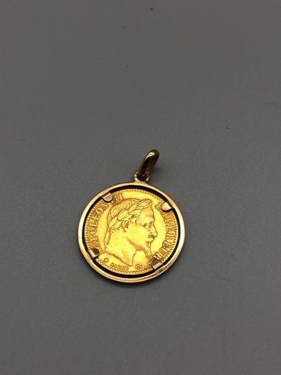 null Pendentif pièce de 10 francs 1868 A , Napoléon III tête laurée Barre graveur,...