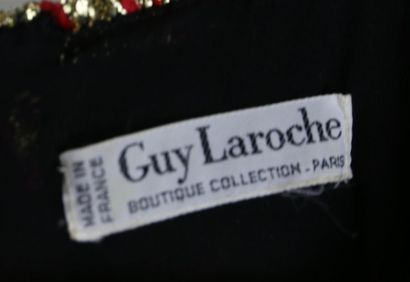 null Guy LAROCHE
Robe de cocktail en velours dévoré à motif floral polychrome, jupe...