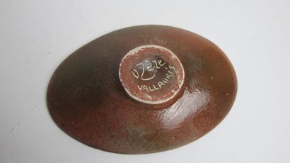 null HAUSER Frédéric dit MANIT OZÈRE (1896-1976) - VALLAURIS
Glazed ceramic oval...