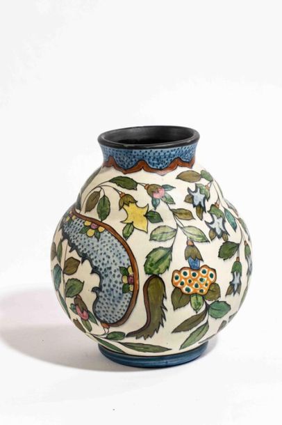 null MASSIER Clément - VALLAURIS 
Globular vase with shoulder with polychrome iznik...