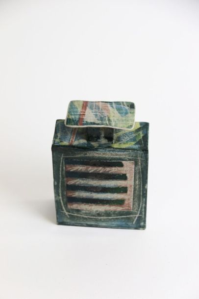 null JANSSEN Netty (born 1961) Rectangular stoneware
bottle with abstract decoration...