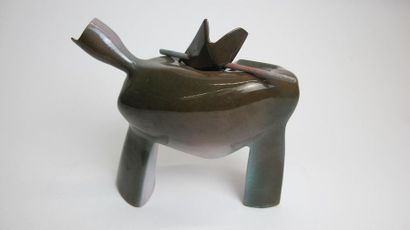 null FORLINI Kathy (born in 1955) Terracotta 
teapot featuring an elephant with green...