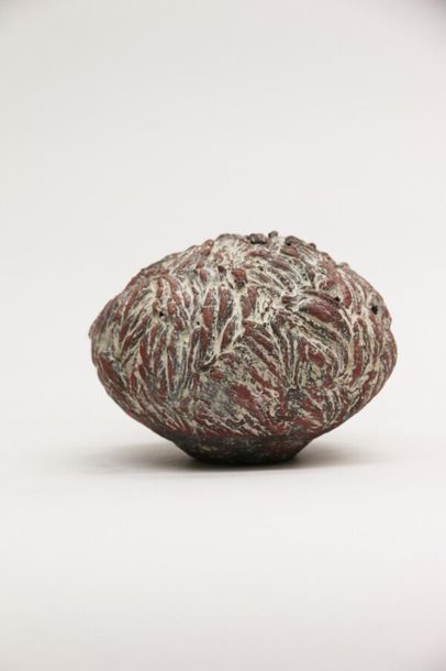 null HIS Agnès (born 1954)
" Promise "
Sculpture showing a black sandstone bush with...