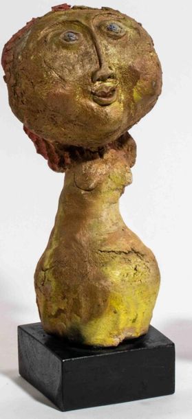 null LINARD Jean (1931-2010)
"Buste de jeune fille"
Sculpture en grès à décor d'engobes...
