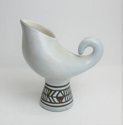 null CAPRON Roger (1922-2006) - VALLAURIS
Vase oiseau en céramique émaillée à décor...