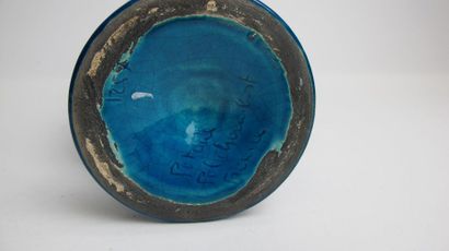 null CHAMBOST Pol (1906-1983) 
Vase sur piédouche à col évasé en céramique à couverte...