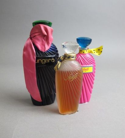 null Ungaro - " Senso " - (années 1990)
2 flacons d'eau de parfum 40ml, et 1 flacon...