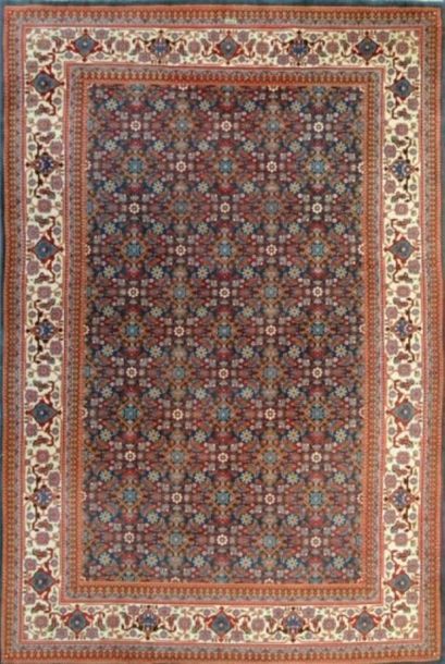Large and rather fine Tabriz (North West...