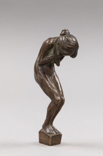 null Gustav Gurchner (1873-1976)
Cachet en bronze ciselé à patine brune représentant...