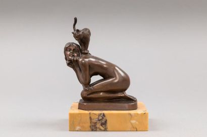 null Henry FUGERE (1872-1944). 
Sujet en bronze ciselé et patiné représentant une...