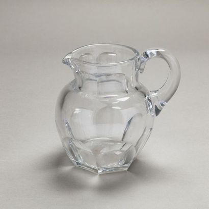 null BACCARAT
Water jug in cut crystal, model "Harcourt"
Stamp of the house Baccarat.
H....