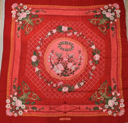 null HERMÈS Paris

Printed cashmere and silk shawl, titled "jeux de paille" by Françoise...