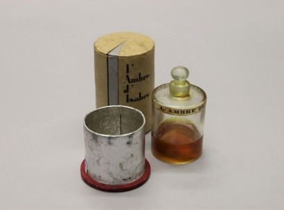 null Divers Parfumeurs - (années 1930-1960)
Assortiment de quatre flacons en verre...