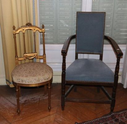 null Chaise caquetoire style néo gothique, une chaise en bois doré Napoléon III