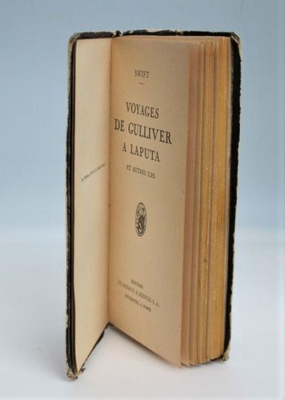 null SWIFT. Voyage de Gulliver à Laputa. Bibliothèque de la plume de paon.
Manuel...