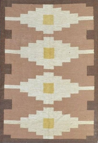 null Kilim dhurris (India) circa 1970
Needlework, tapestry technique, with woollen...