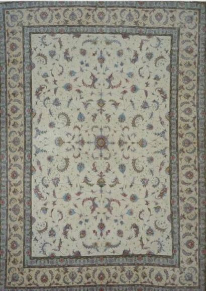 null Exceptional, important and fine Kachan Kork (Iran) circa 1975, Shah's time.
High...