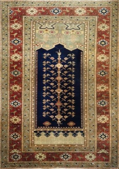 null Late Cesaree (Turkey, the city of Kayseri) mid-20th century
Prayer mats 
Woollen...