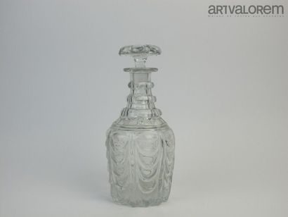null BACCARAT
Carafe en cristal taillé et moulé à décor de draperie
Circa 1820-1830
H....