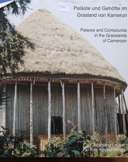null CAMEROUN. 
Ensemble de 9 volumes sur l'art du Cameroun; Artchitecture, sculptures,...