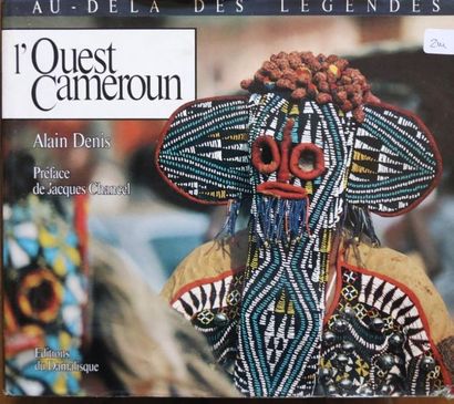 null CAMEROUN. 
Ensemble de 9 volumes sur l'art du Cameroun; Artchitecture, sculptures,...