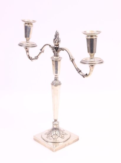 null Silver torch with two arms of light, the square base weighted with plaster,...
