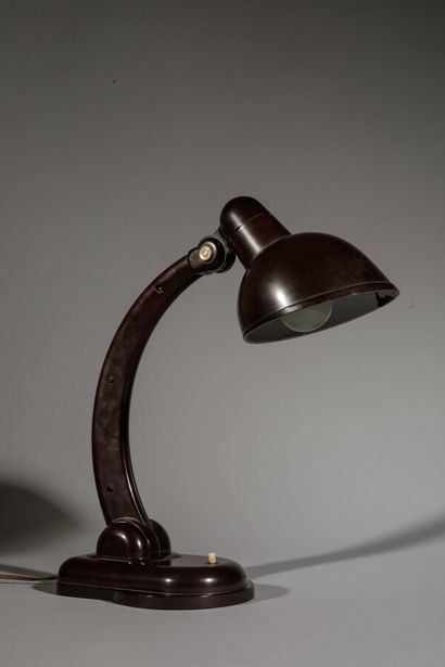 CHRISTIAN DELL (1893-1974)

Lampe orientable...