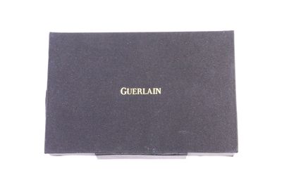 null Guerlain - "Divinora - L'Art du Trait" - (years 2000)

Make-up palette comprising...
