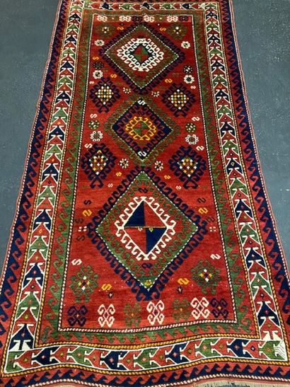 null Very original Kazak Borchalou (Caucasus) late 19th century.

Wool velvet on...