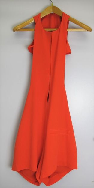 null ALEXANDER WANG

Short jumpsuit in coral orange-red fabric made up of a bra,...