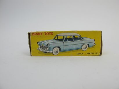 null Dinky Toys France lot de 2 miniatures au 1/ 43e Dont : référence 24X Ford vedette...