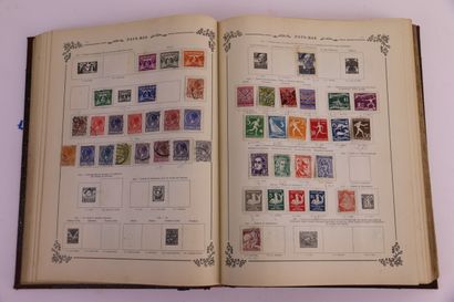 null ALL COUNTRIES: Small lot of cancelled stamps, of low value, contained in an...