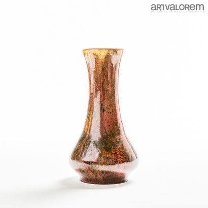 PIERRE-ADRIEN DALPAYRAT (1844-1910) 
Vase...