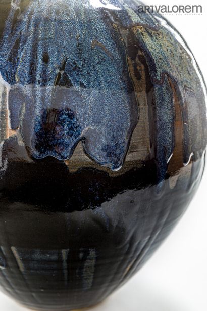  LANOS Michel (1926-2005) 
Important vase ovoïde à col ourlé en grès à décor d'émail...
