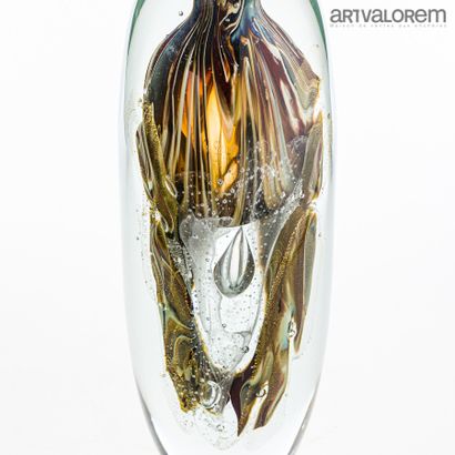 null PIERINI Robert (né en 1950)

Flacon en verre soufflé de forme ovoïde à décor...